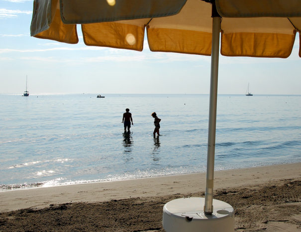 gallery-2-ombrellone-spiaggia-laigueglia